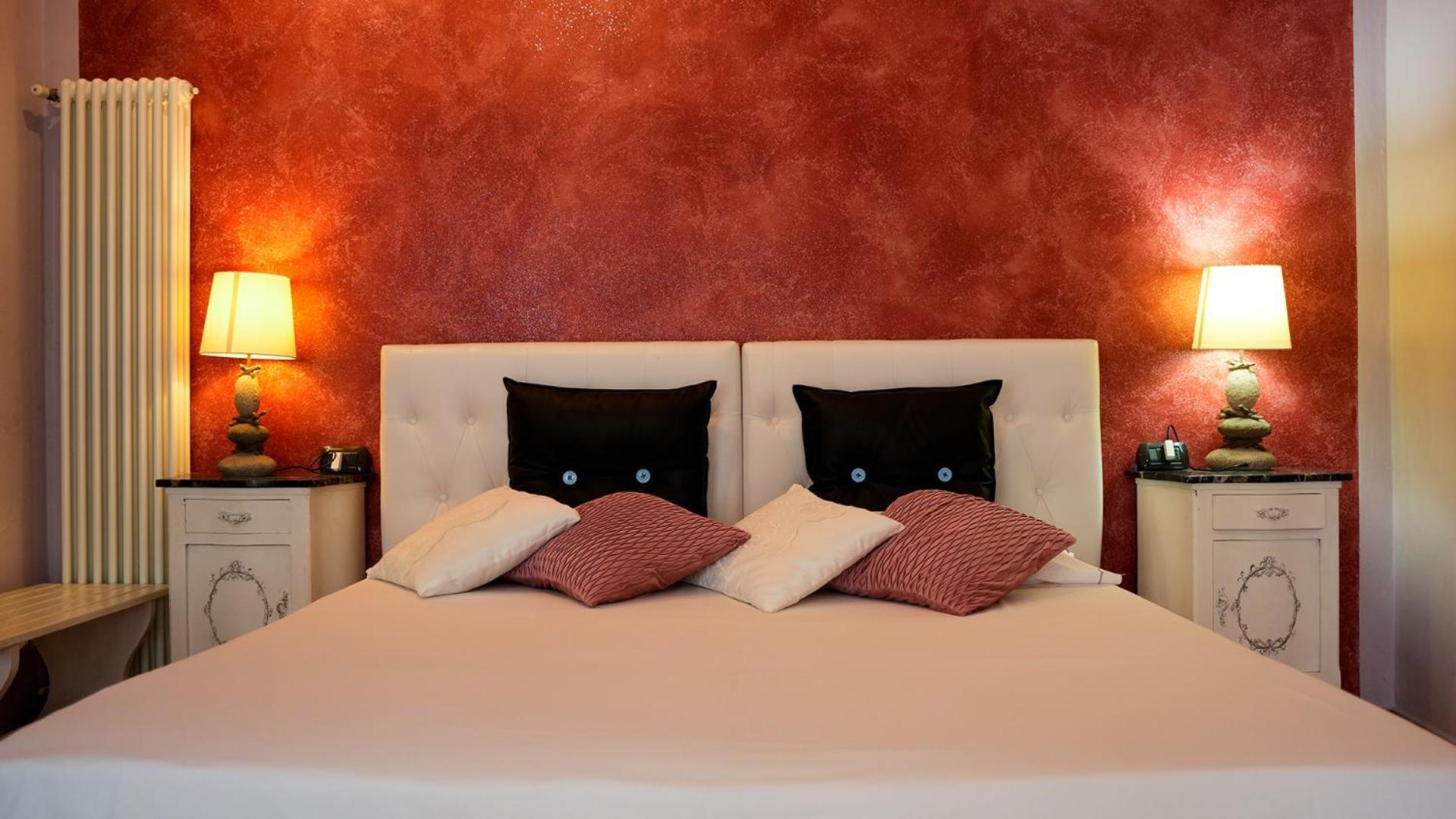 Florivana Boutique Hotel Ristorante سان بيترو في كاريانو المظهر الخارجي الصورة
